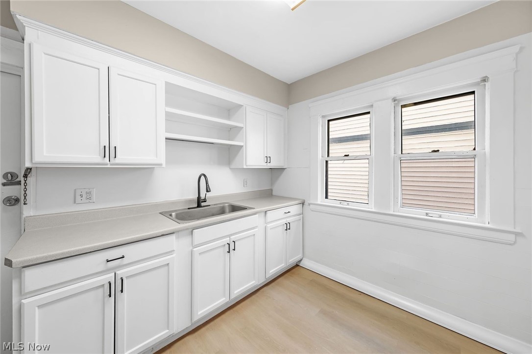1695 Glenmont Road Cleveland Heights OH 44118