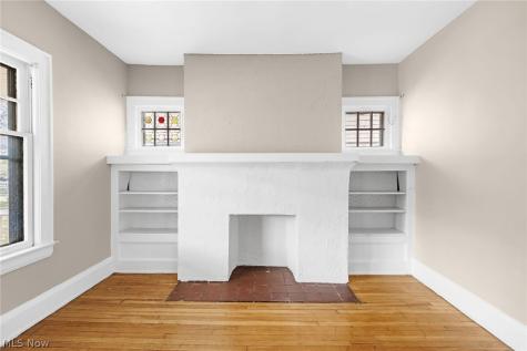 1695 Glenmont Road Cleveland Heights OH 44118