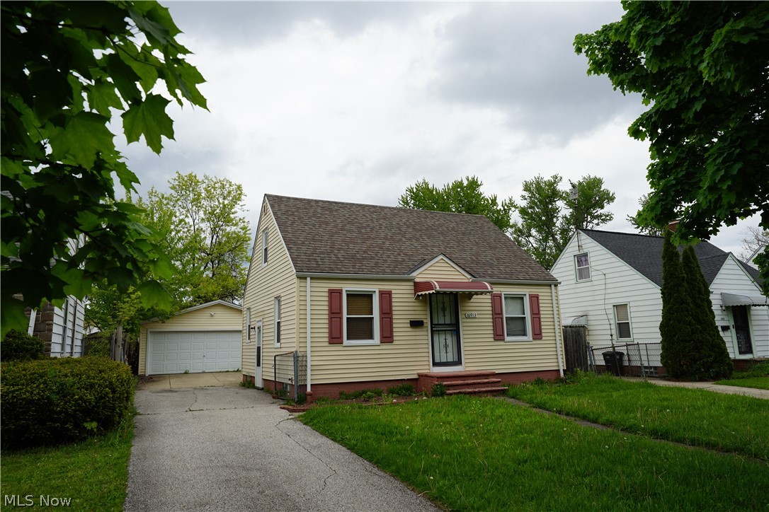 16913 Lotus Drive Cleveland OH 44128