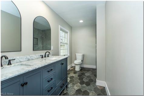 2685 Rocklyn Road Shaker Heights OH 44122