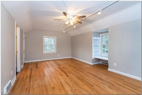 2685 Rocklyn Road Shaker Heights OH 44122