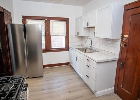 3469 W 119th Street Cleveland OH 44111