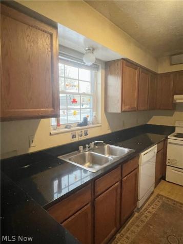 6253 3rd Avenue Kent OH 44240