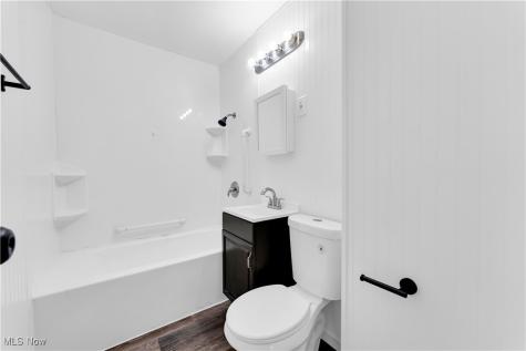 4428 E 142nd Street Cleveland OH 44128