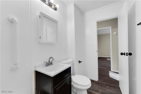 4428 E 142nd Street Cleveland OH 44128