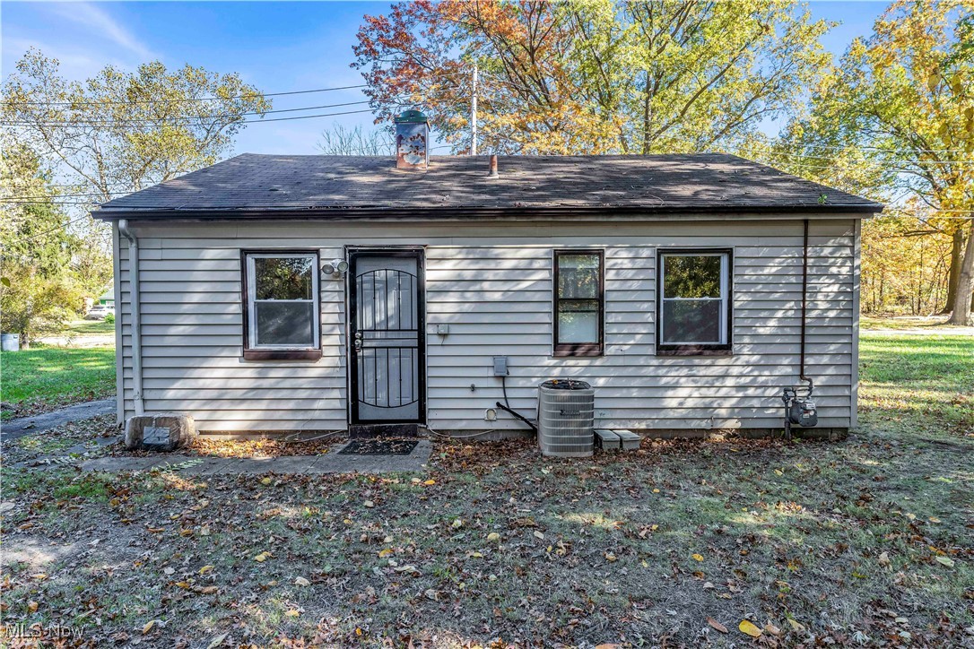 4428 E 142nd Street Cleveland OH 44128