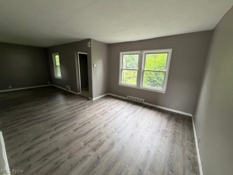 9615 Cardwell Avenue Cleveland OH 44105