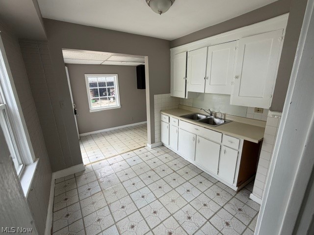 9615 Cardwell Avenue Cleveland OH 44105