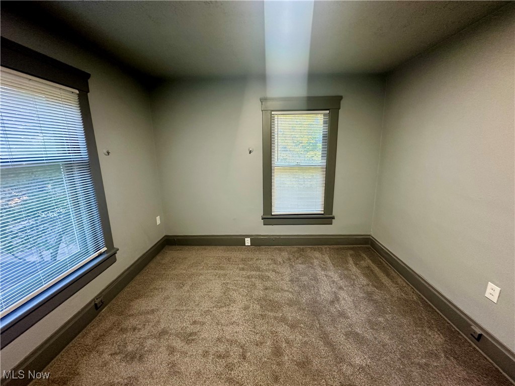 678 Crosby Street Akron OH 44302