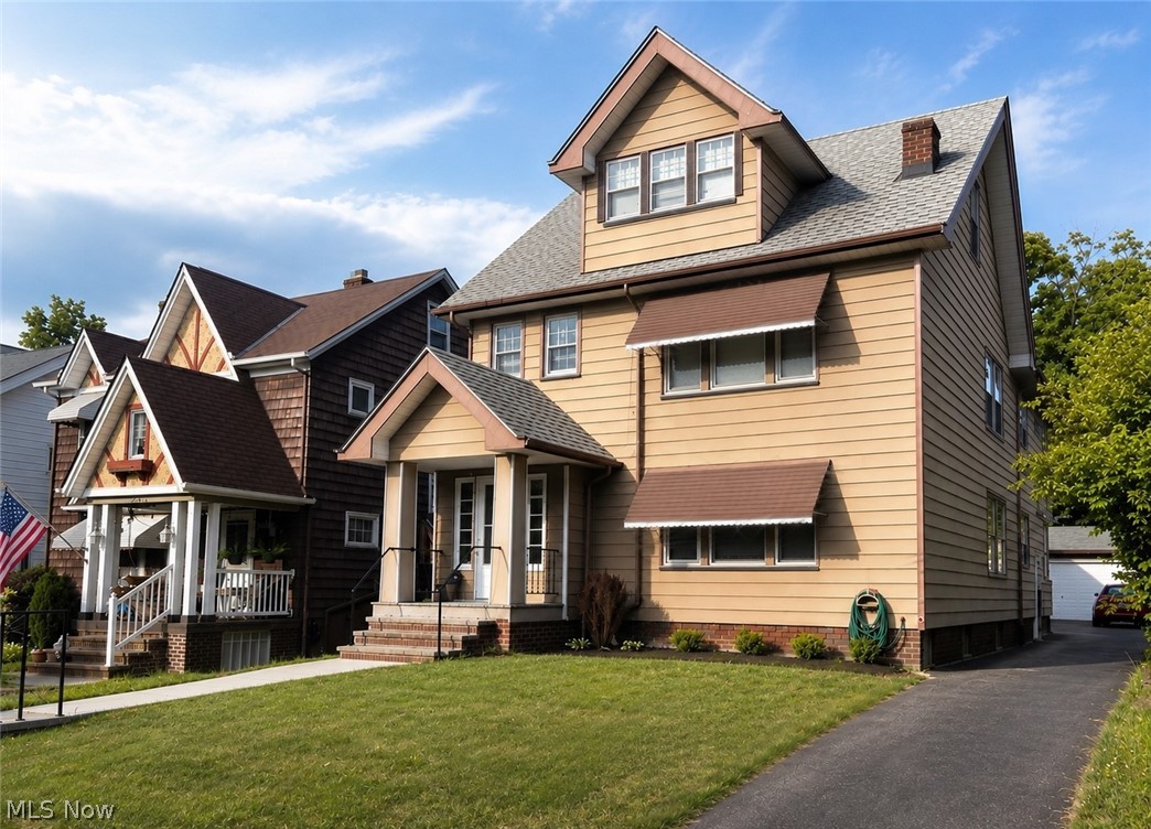 2173 Brown Lakewood OH 44107