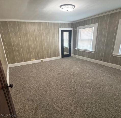 2173 Brown Road Lakewood OH 44107