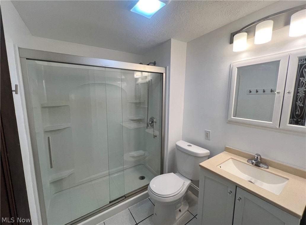 2173 Brown Lakewood OH 44107