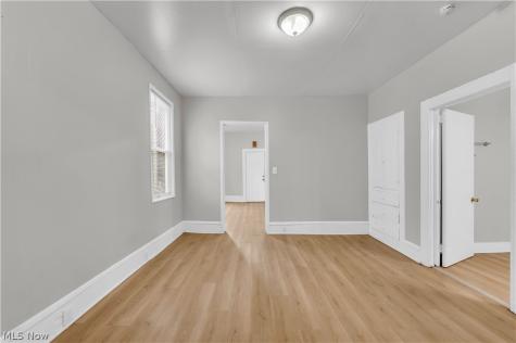 1345 W 61st Street Cleveland OH 44102