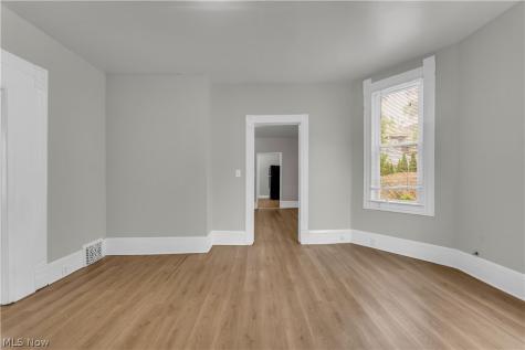 1345 W 61st Street Cleveland OH 44102
