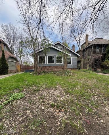 3327 Bradford Road Cleveland Heights OH 44118