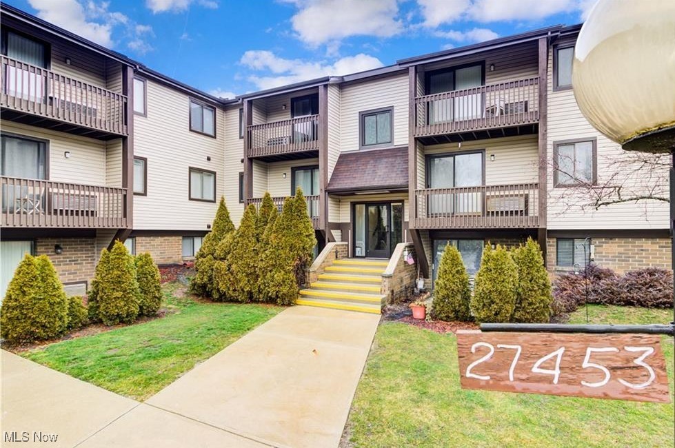 27453 Westown Boulevard Westlake OH 44145