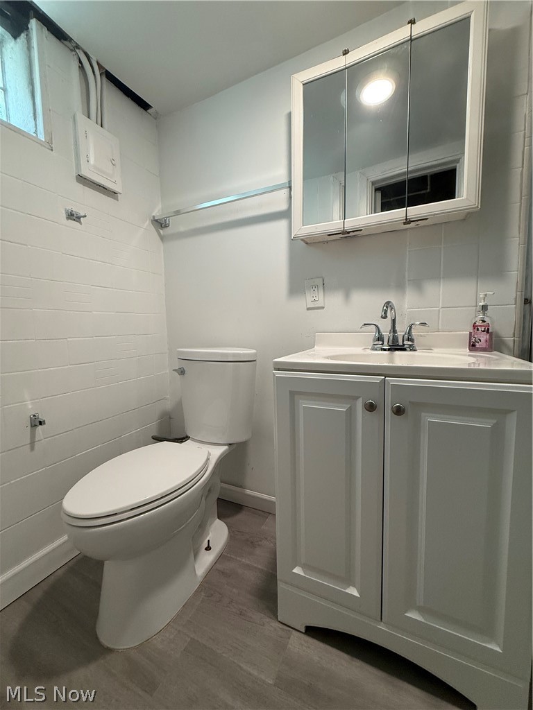 18505 Raymond Street Maple Heights OH 44137