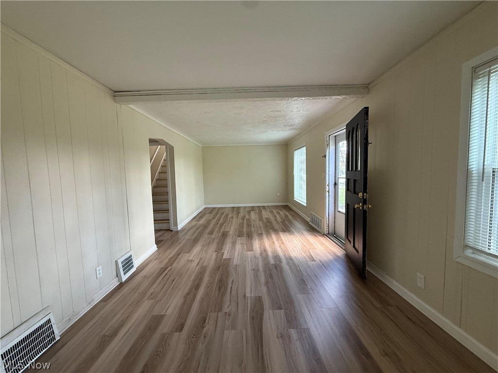 18505 Raymond Street Maple Heights OH 44137