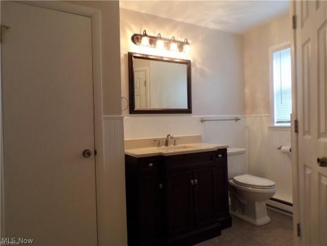 152 S Yorkshire Boulevard Youngstown OH 44515
