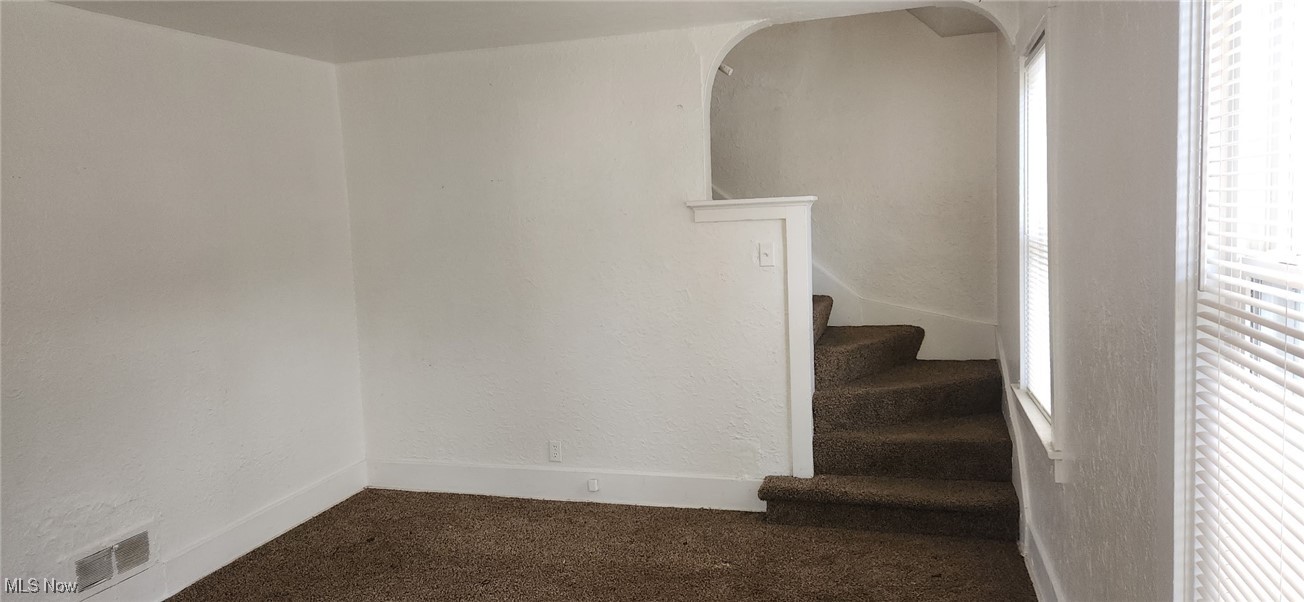 3943-3947 Riley Avenue Struthers OH 44471