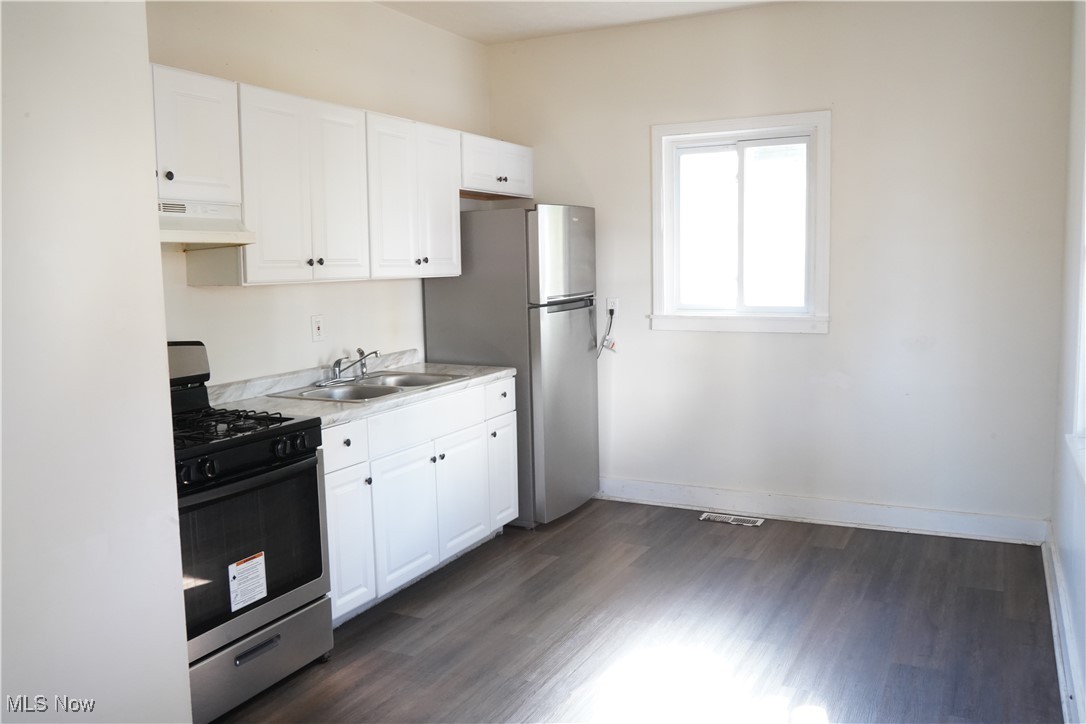 306 W 9th Street Lorain OH 44052