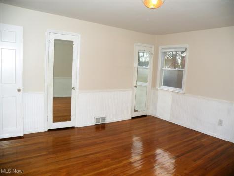21216 N Park Drive Fairview Park OH 44126