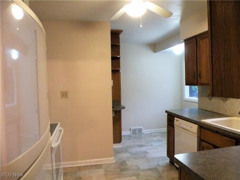 21216 N Park Drive Fairview Park OH 44126