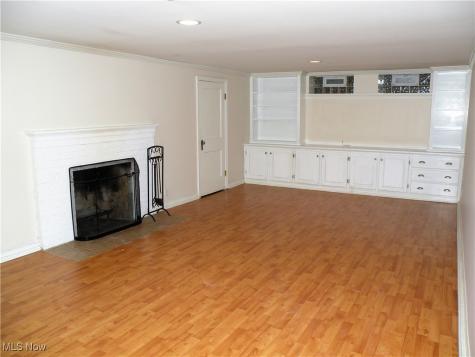 21216 N Park Drive Fairview Park OH 44126