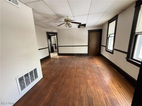 3672 E 48th Street Cleveland OH 44105