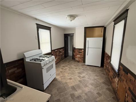 3672 E 48th Street Cleveland OH 44105