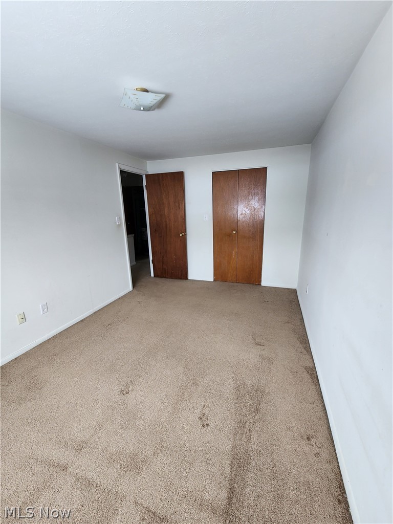83 E Sprague Road Seven Hills OH 44131