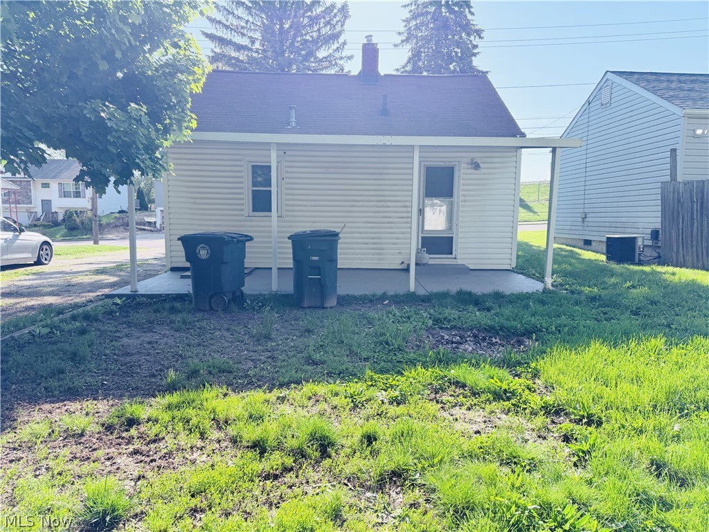 978 Kelly Avenue Akron OH 44306