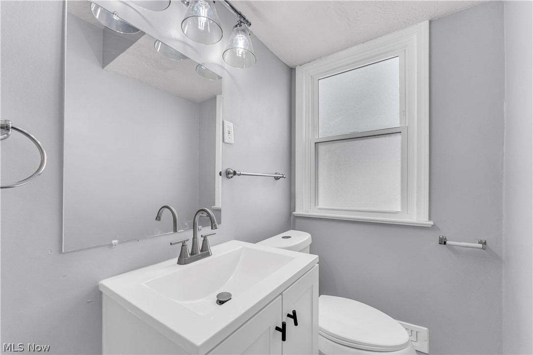 30021 Robert Street Wickliffe OH 44092