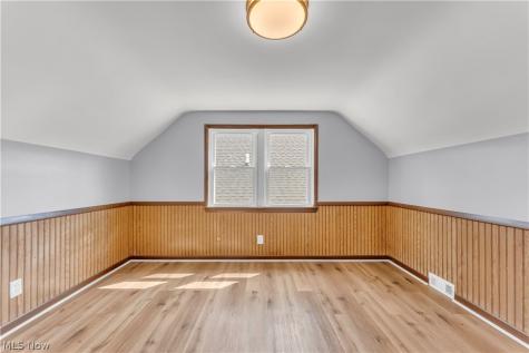 30021 Robert Street Wickliffe OH 44092