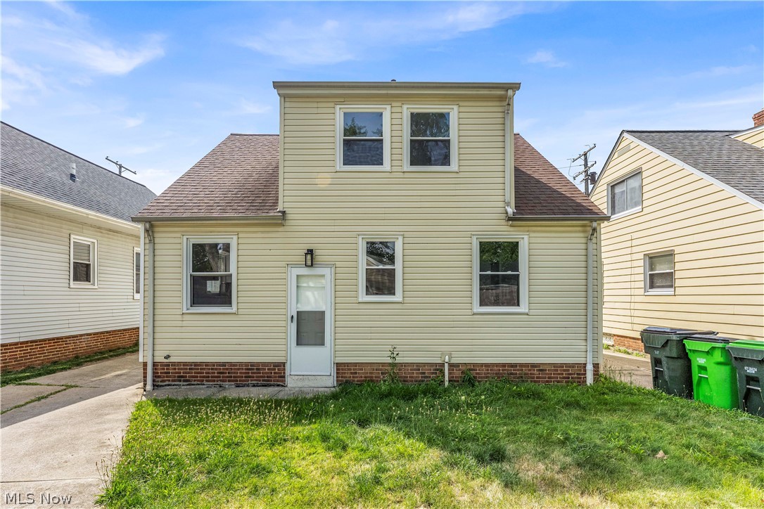 30021 Robert Street Wickliffe OH 44092