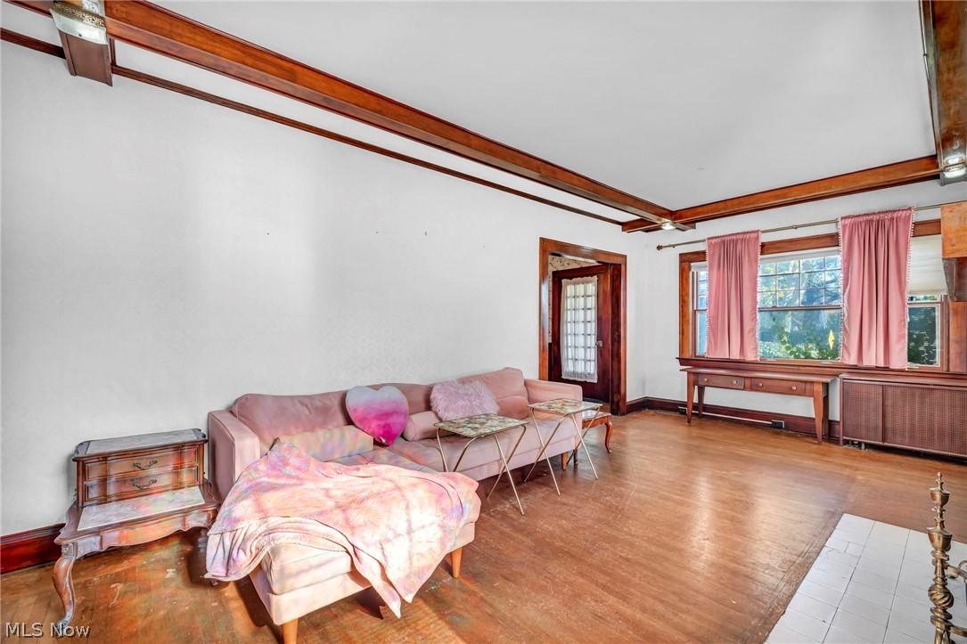 17938 Rosecliff Road Cleveland OH 44119