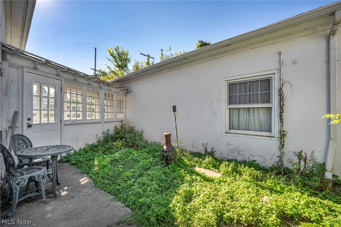 17938 Rosecliff Road Cleveland OH 44119