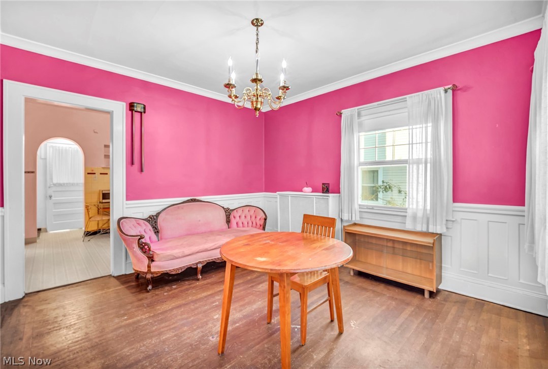 17938 Rosecliff Road Cleveland OH 44119