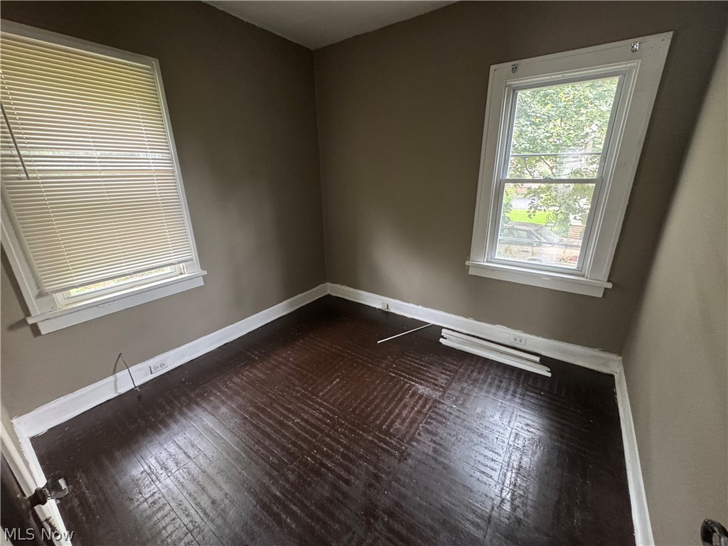 2982 Martin Luther King Jr Drive Cleveland OH 44104