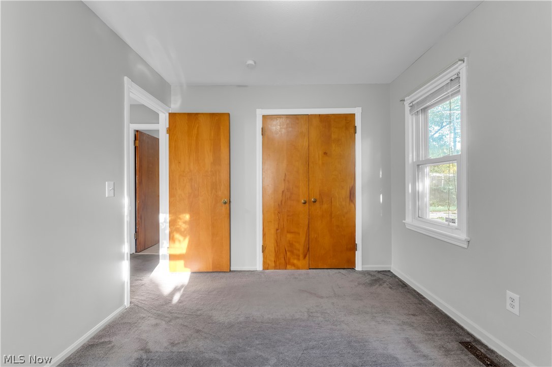 15701 Leigh Ellen Avenue Cleveland OH 44135