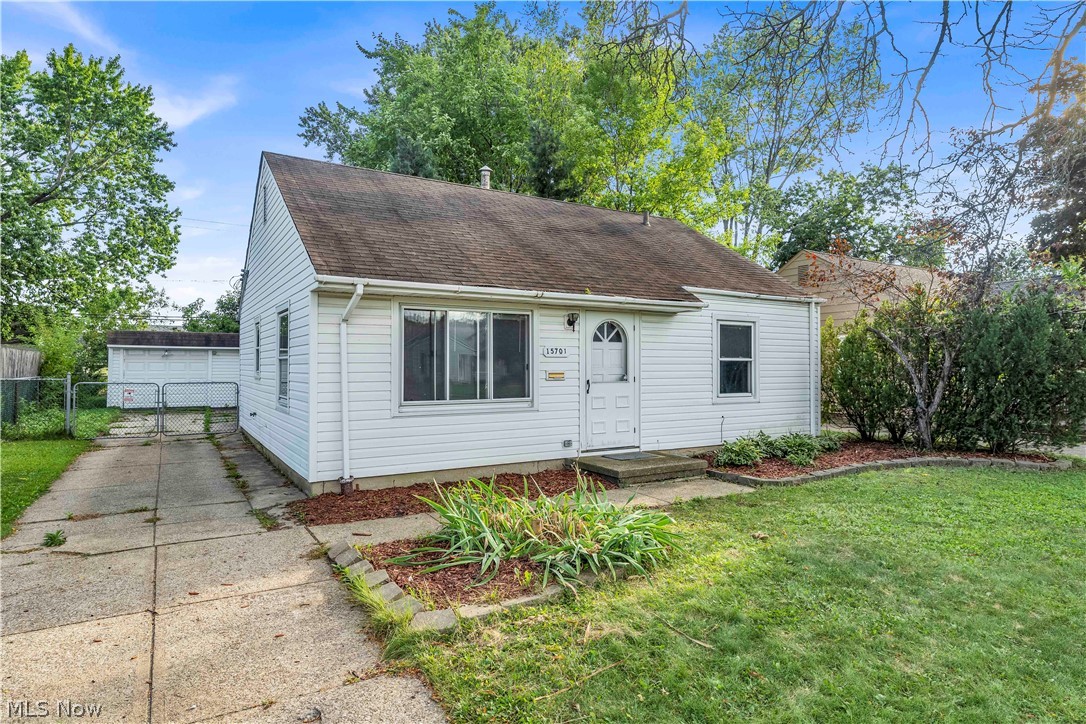 15701 Leigh Ellen Avenue Cleveland OH 44135