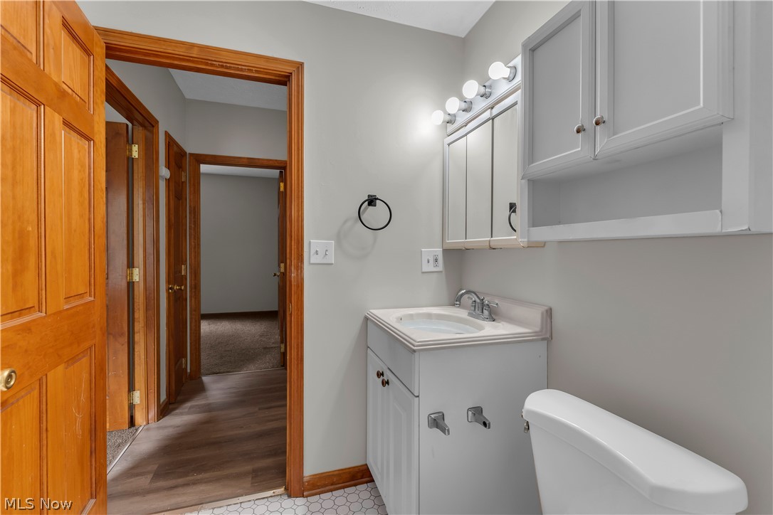 1460 E 204th Street Euclid OH 44117