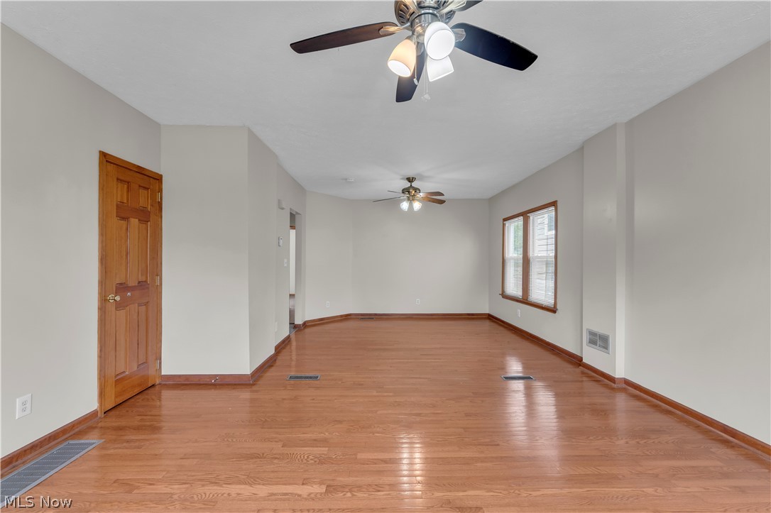 1460 E 204th Street Euclid OH 44117