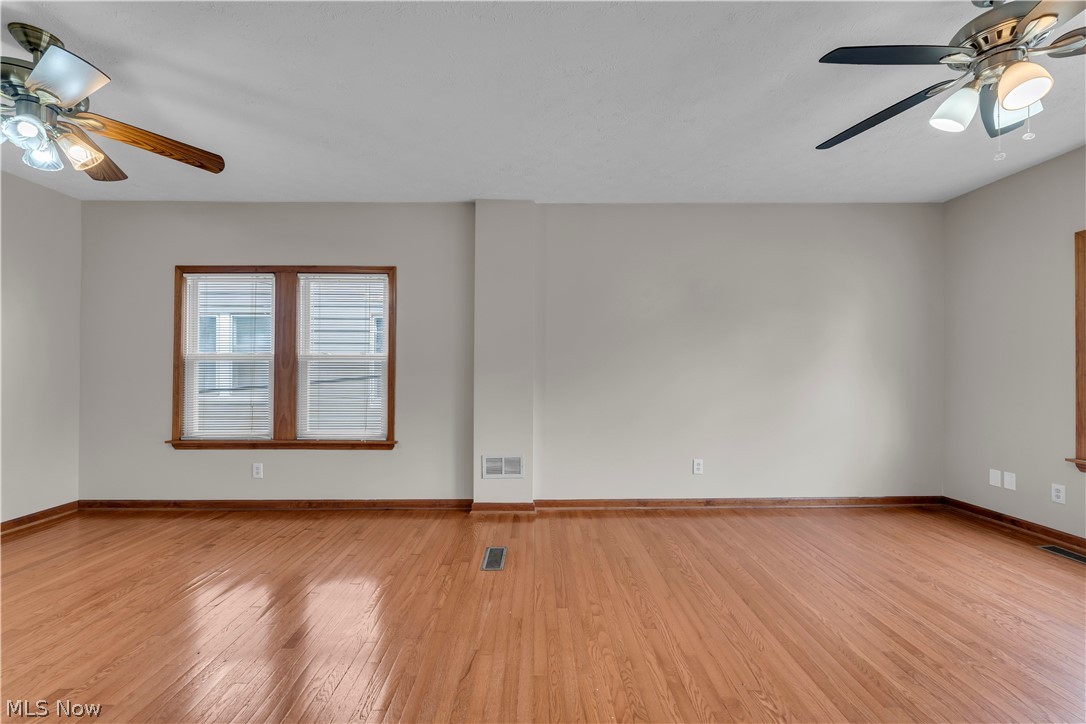 1460 E 204th Street Euclid OH 44117