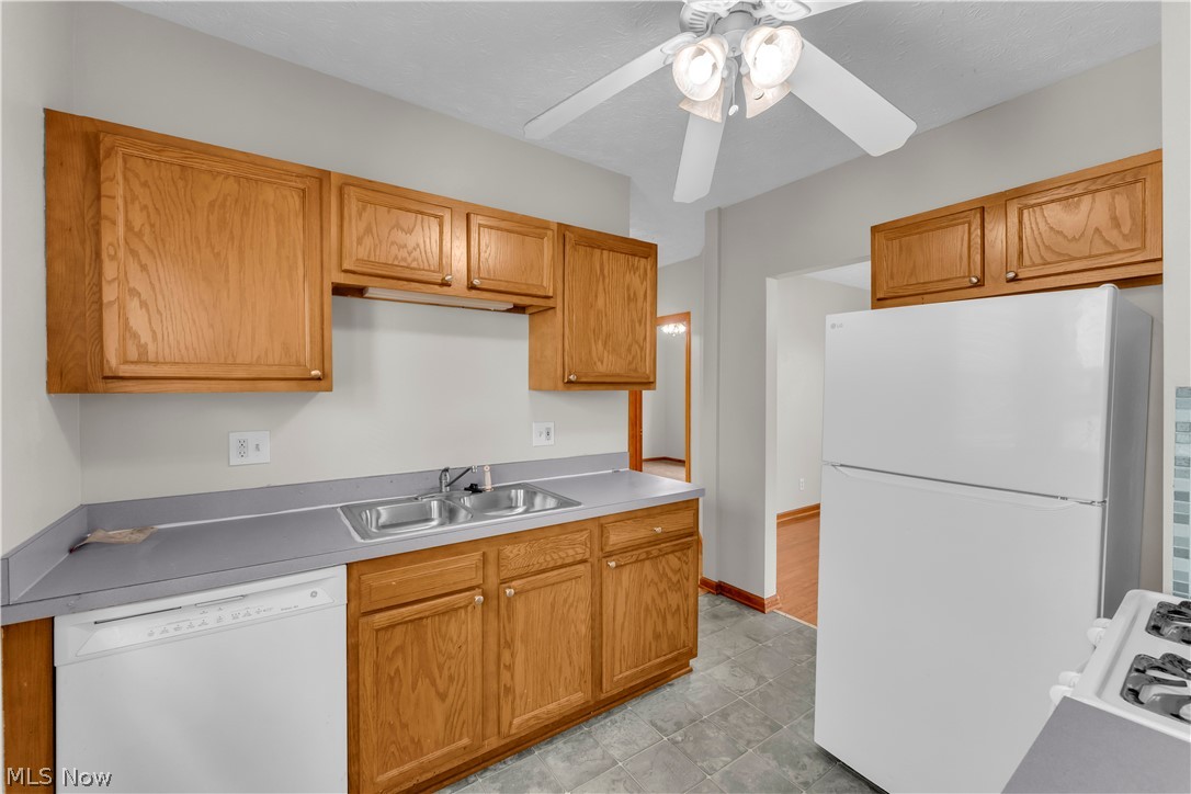 1460 E 204th Street Euclid OH 44117