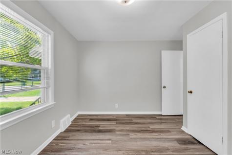 14665 Pease Road Maple Heights OH 44137