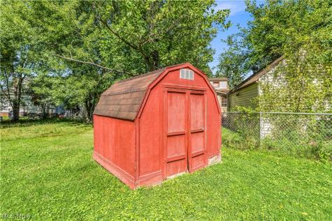 14665 Pease Road Maple Heights OH 44137