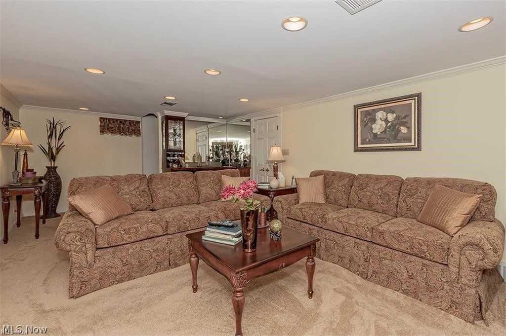 2415 Fenwick Road University Heights OH 44118