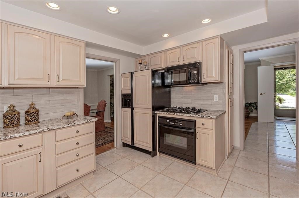 2415 Fenwick Road University Heights OH 44118