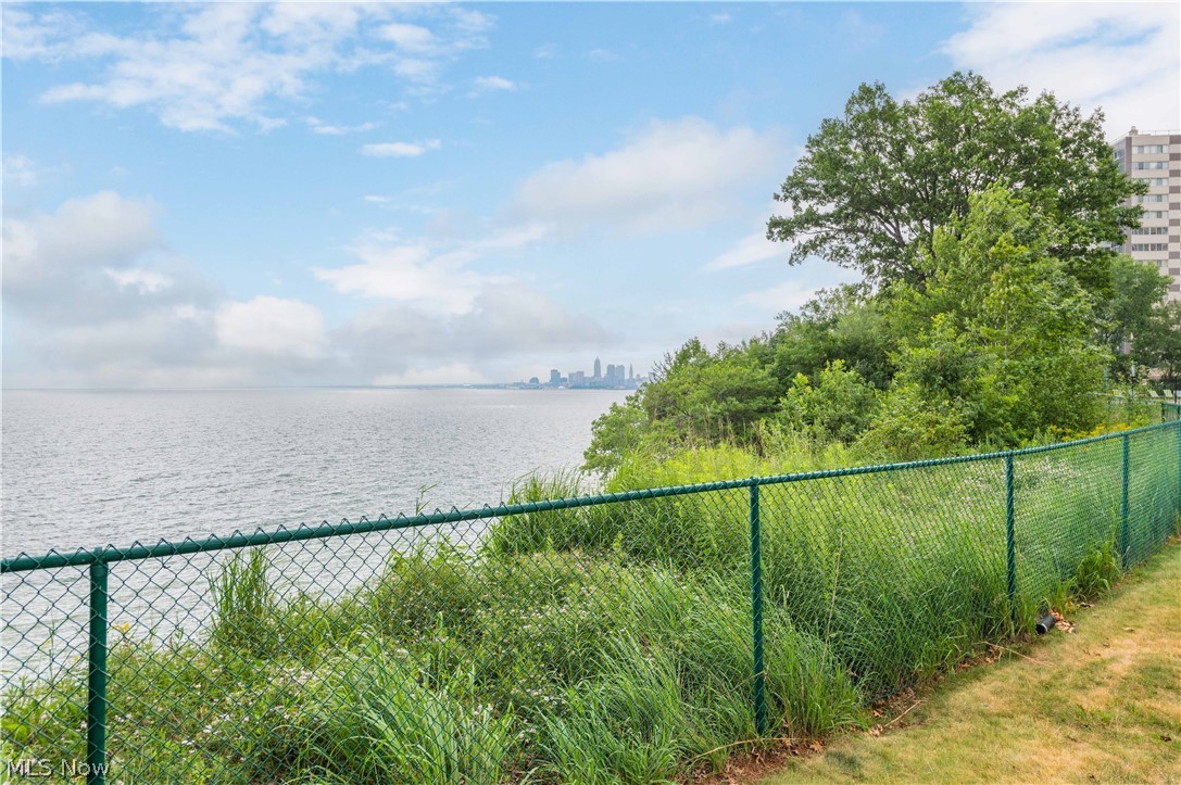 12550 Lake Avenue Lakewood OH 44107